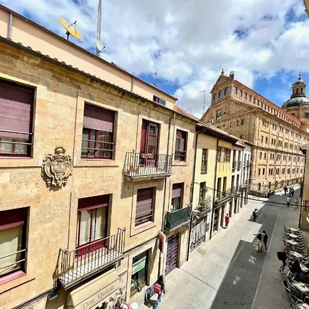 Historico Universidad Apartment *