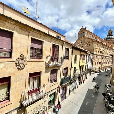 Historico Universidad Apartment *