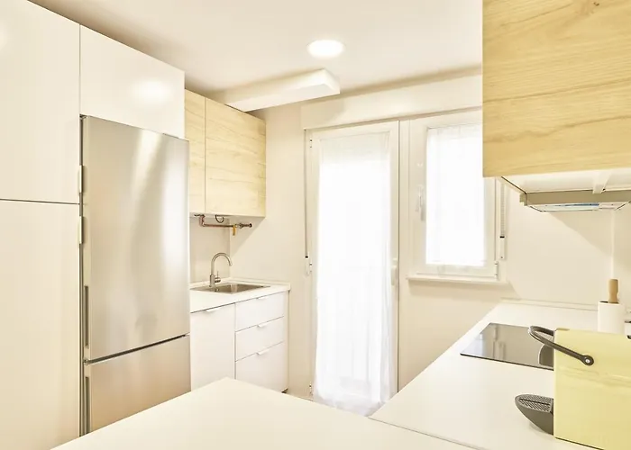 Historico Universidad Apartment *